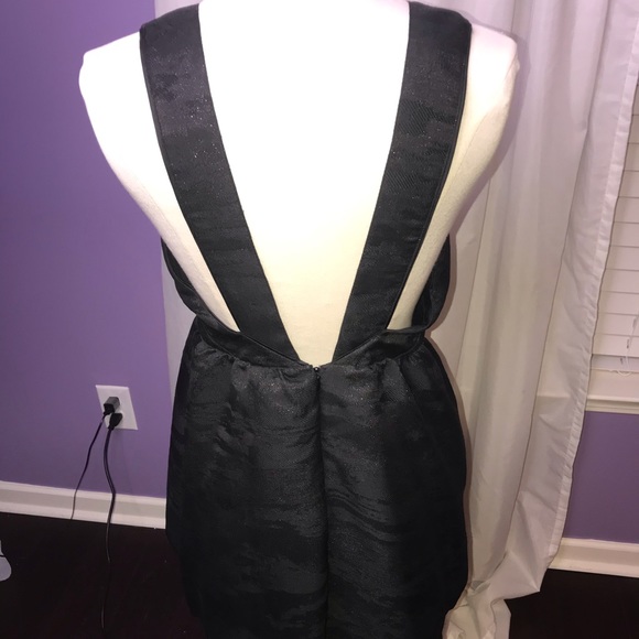 Women’s mini Flare dress V Halter Cut - Picture 2 of 3